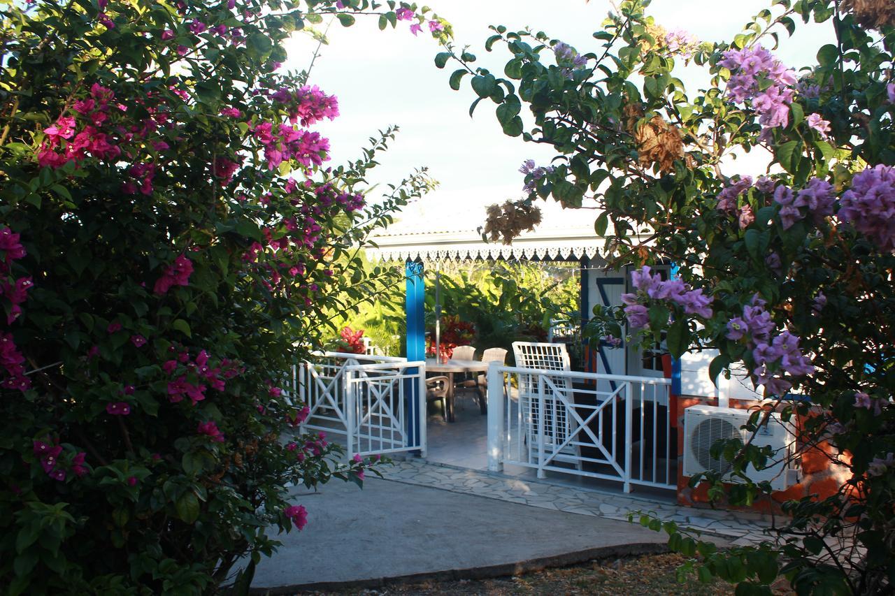 Le Moulin De La Baie Piscine Vue Mer 르 물레 외부 사진